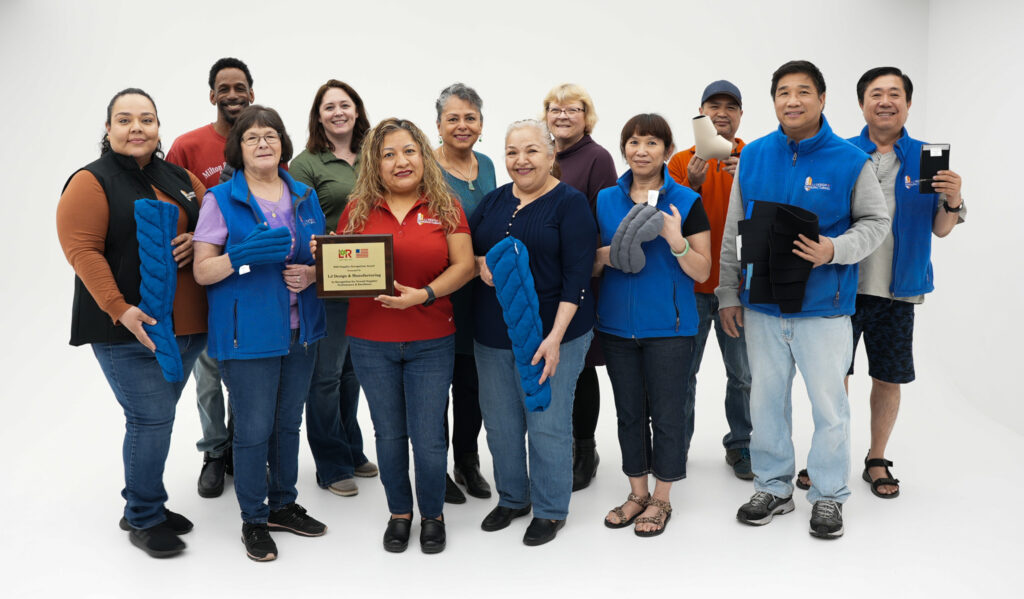 L&R Manufacturing Team with 2022 Supplier Recognition Award