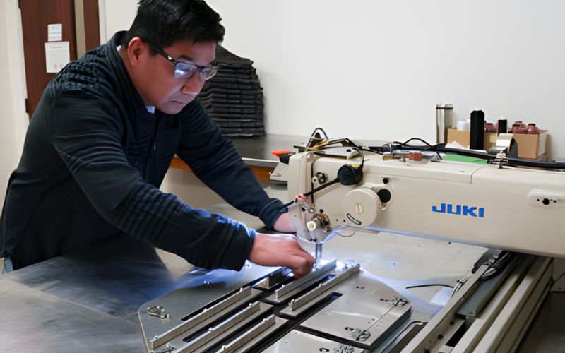 The Role of Industrial Sewing Experts in Manufacturing